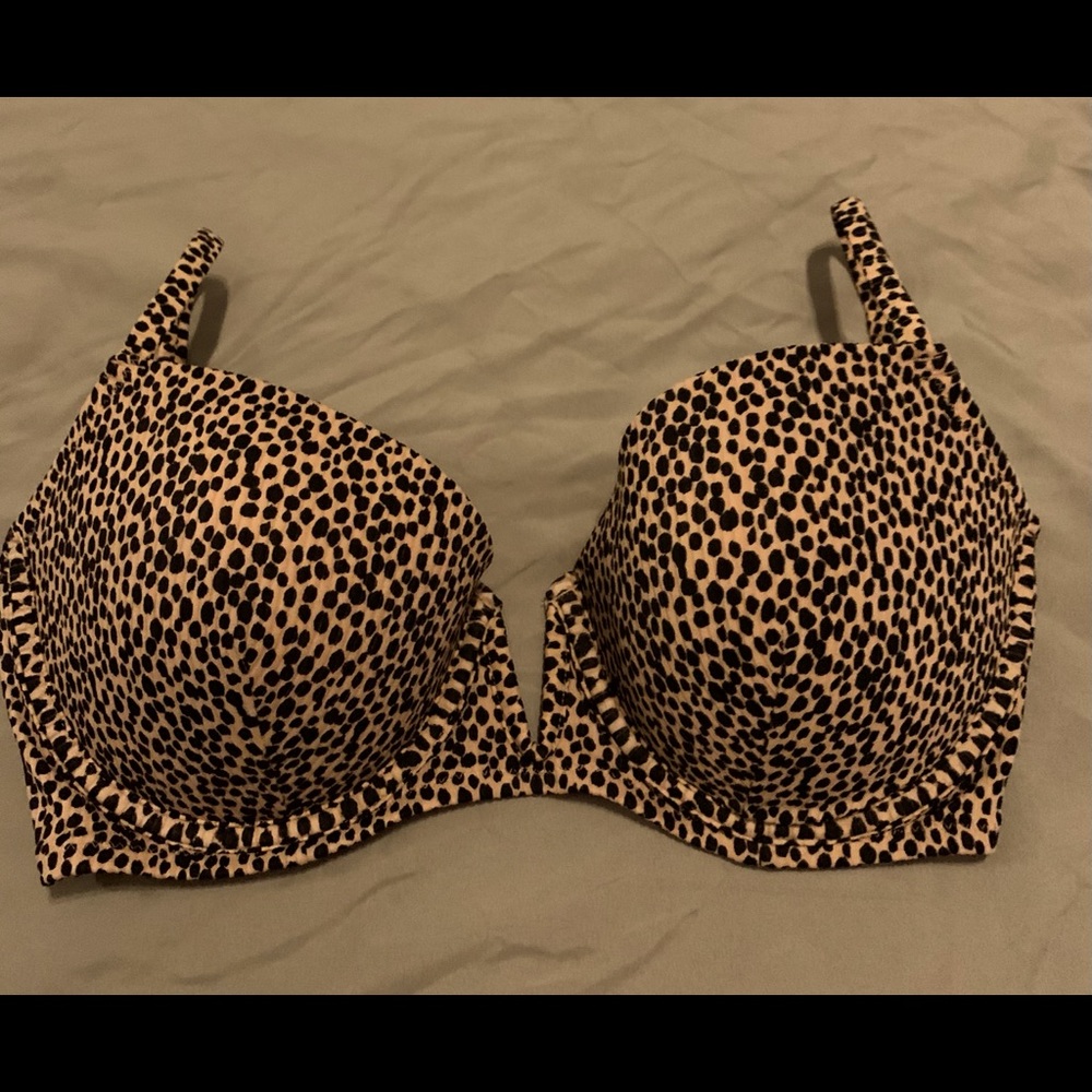 Cheetah print Swim Top: NEVER BEEN WORN